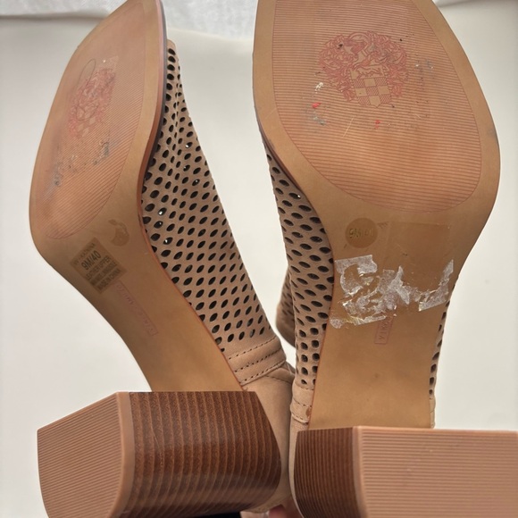 Vince‎ Camuto | Katnina Perforated Nubuck Open Toe Shooties Sz 9M - Picture 7 of 8